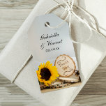 Étiquettes-cadeau Tags Sunflower Woodland Mariage Merci Favoriser<br><div class="desc">Merci à vos invités d'avoir fait partie de vos noces lorsque vous joignez le charme Rustic Sunflower Woodland Merci Wedding Favor Tag à leur faveur de mariage. Customisez-les avec le nom personnel de la date de la mariée, du marié et de la cérémonie de mariage. Ces bois chic chic et...</div>