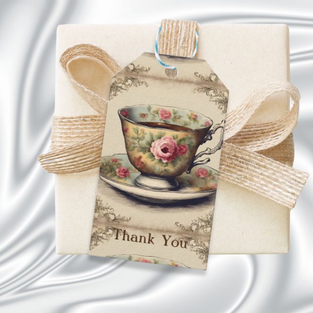 Étiquettes-cadeau Thé dansant de mariage floral dans une tasse à thé (Vintage TeaCup Floral Bridal Shower Tea Party Gift Tags)