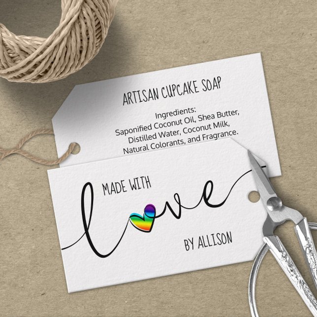Étiquettes-cadeau Typographie de script Cœur arc-en-ciel fait avec a (Créateur téléchargé)