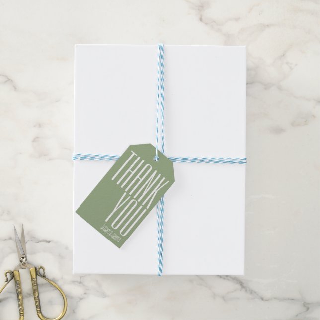 Étiquettes-cadeau Ultra Modern Bold Thankyou Typographie Sage Green (Avec de laficelle)