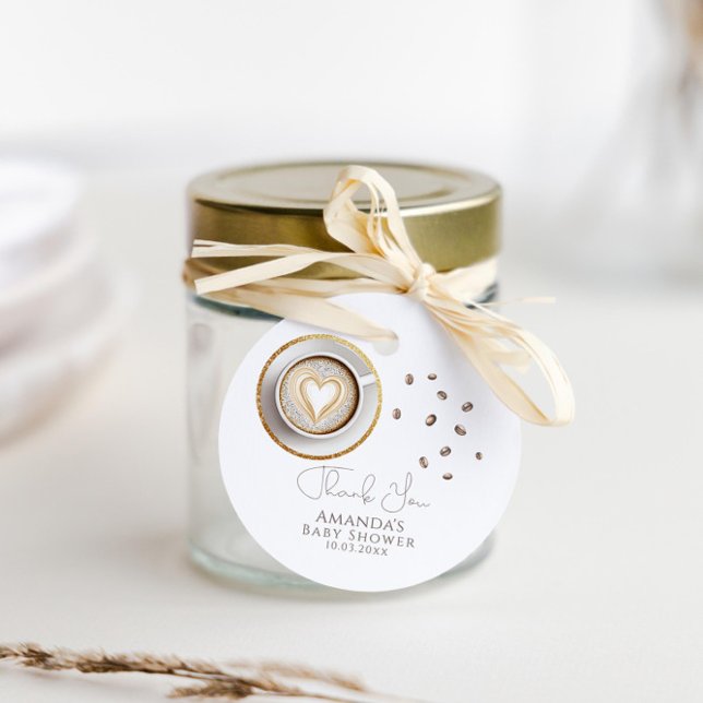 Étiquettes Cadeau Un Bébé Brasse Du Baby shower De Café (Créateur téléchargé)
