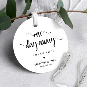 Étiquettes Cadeau Un jour plus loin, Cadeaux Mariage Merci, Favorise
