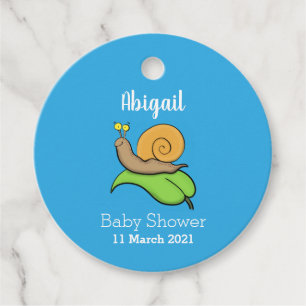 Étiquettes Cadeau Un mignon escargot heureux sur une illustration d'