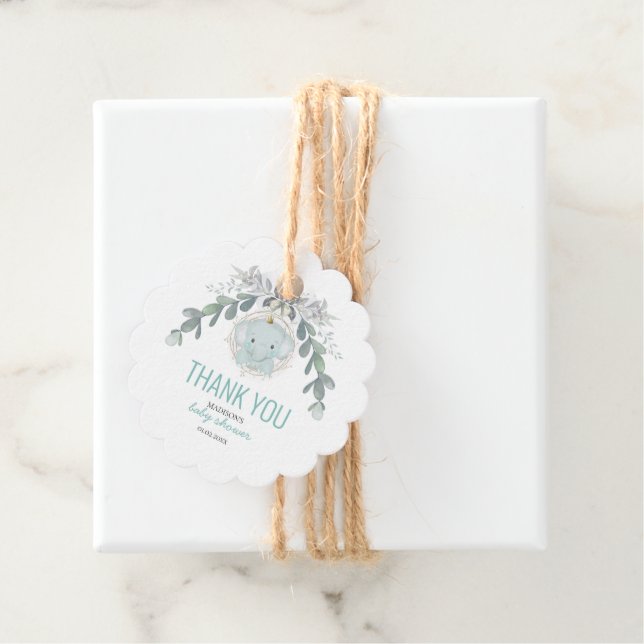 Étiquettes Cadeau Un petit Baby shower éléphant (En situation)