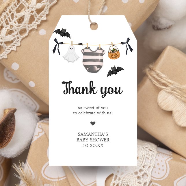 Étiquettes-cadeau Un Petit Boo Est presque dû Baby shower Favoriser  (A Little Boo Baby Clothes Baby Shower Favor Tags)
