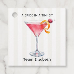 Étiquettes Cadeau Une mariée dans un tout petit peu de martini rose