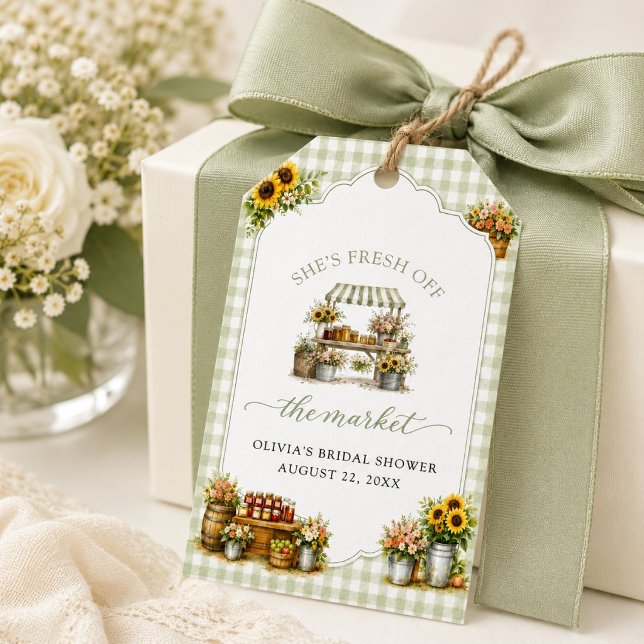 Étiquettes-cadeau Vert Gingham Rustique Elle est fraîche sur le marc (Rustic Green Gingham She's Fresh Off The Market Gift Tags)