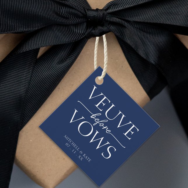 Étiquettes Cadeau Veuve Before Vows Bleu Marine & Blanc Enterrement  (Veuve Before Vows Navy Blue & White Bridal Shower Favor Tags
)