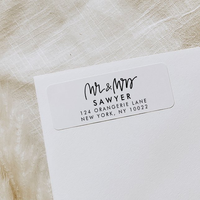 Étiquettes d'adresse de retour M & Mme (Mr and Mrs modern return address labels.)
