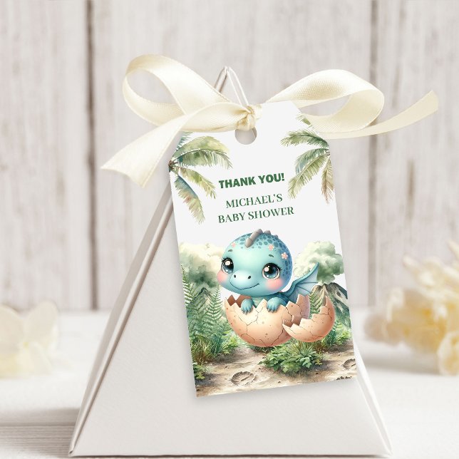 Étiquettes de cadeau de douche Bébé Dino mignon à  (Cute Baby Dino Hatching Soon Shower Gift Tags)