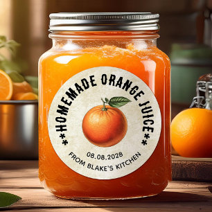 Étiquettes de conserve de jus d'orange dans le sty