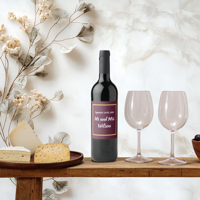 Étiquettes de vin violet foncé à calligraphie doré (Créateur téléchargé)