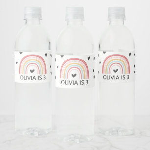 Étiquettes d'eau pour fête d'anniversaire arc-en-c