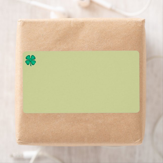 Étiquettes d'expédition vertes Trèfle irlandais Lu (En situation)
