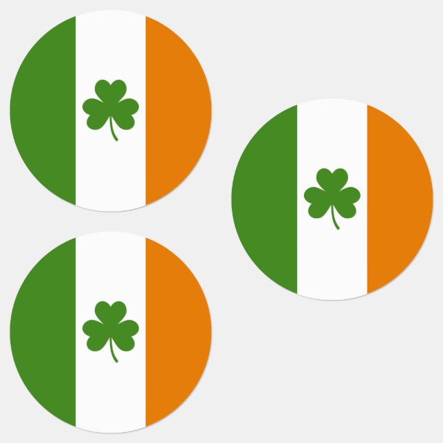 Étiquettes Drapeau irlandais de la Saint Patrick avec Shamroc (Groupe)