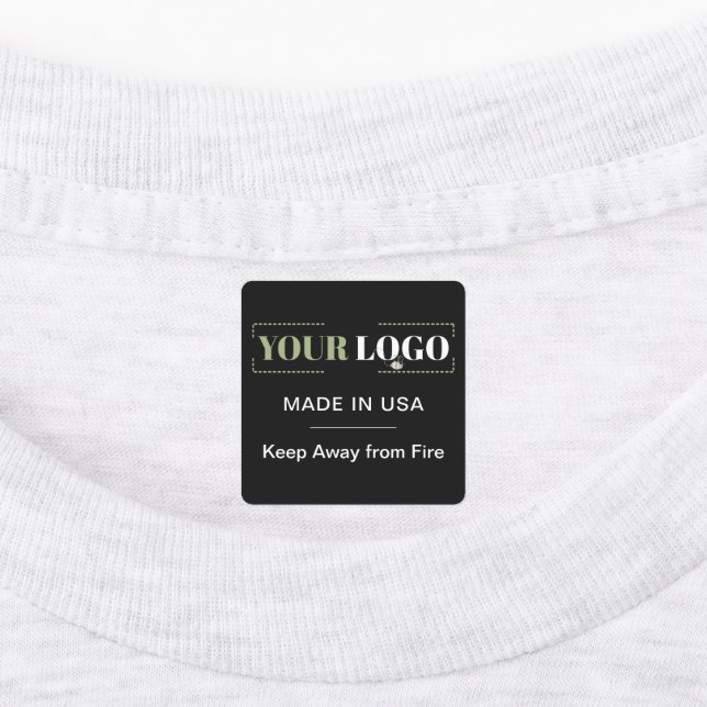 Étiquettes Logo de l'entreprise Texte Pays Vêtements noirs Vê (Apposé)