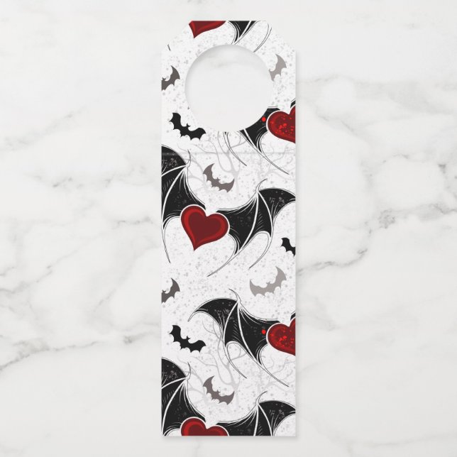 Étiquettes Pour Bouteilles Coeur d'Halloween avec ailes de chauve-souris noir (Devant)