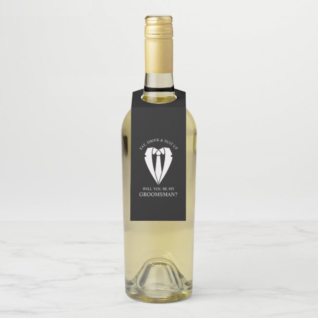 Étiquettes Pour Bouteilles Costume Mariage noir et Cravate Groomsman Proposit (Sur bouteille)