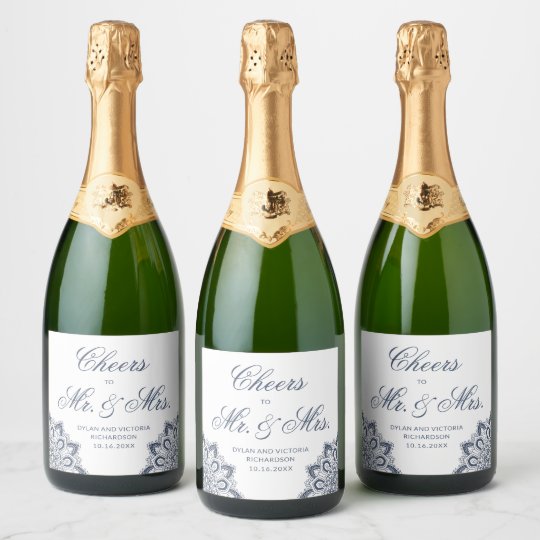 Mme & Mrs Personnalisé bouteille étiquettes de vin de Champagne Fiançailles Cadeau Mariage