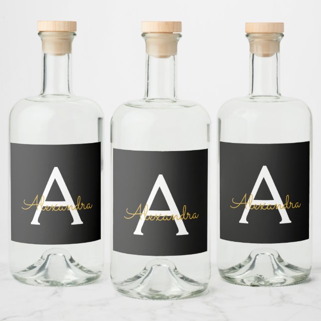 Étiquettes Pour Bouteilles De Liqueur Black Gold Modern Script Girl Monogramme Nom (Bouteilles)