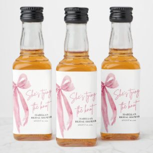 Étiquettes Pour Bouteilles De Liqueur Bow rose vif Elle noue la Fête des mariées de noeu