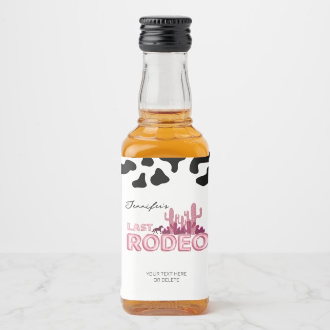 Étiquettes Pour Bouteilles De Liqueur Cowgirl bachelorette fête Dernier Rodeo (Devant)