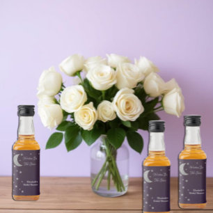 Étiquettes Pour Bouteilles De Liqueur Écrit Dans La Fête des mariées Des Étoiles