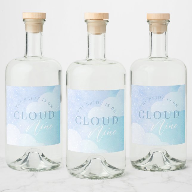 Étiquettes Pour Bouteilles De Liqueur La mariée est sur un nuage Bridal Shower  (Bouteilles)