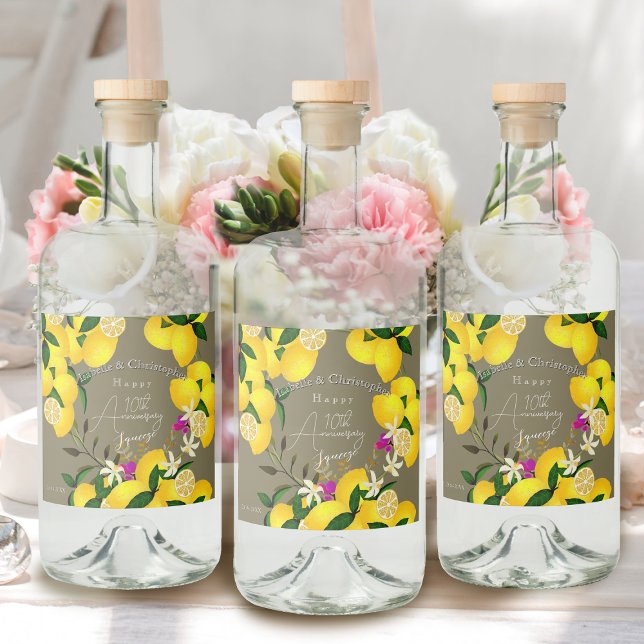 Étiquettes Pour Bouteilles De Liqueur Lemon Squeeze  (10th Wedding Anniversary Lemon Squeeze Liquor Label)