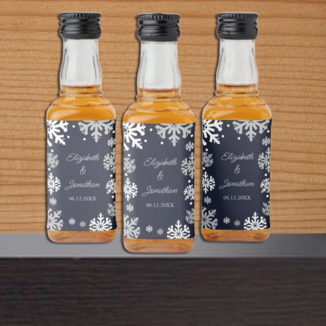 Étiquettes Pour Bouteilles De Liqueur Marine Blue Snowflakes Mariage d'hiver (Créateur téléchargé)