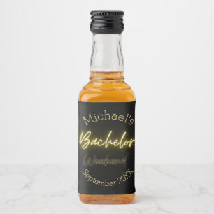 Étiquettes Pour Bouteilles De Liqueur Moderne minimaliste Black and Gold Bachelor Party
