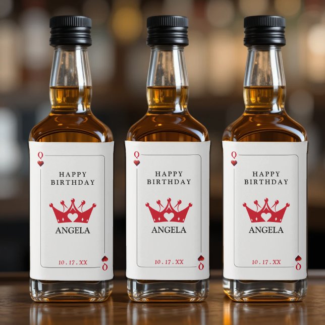 Étiquettes Pour Bouteilles De Liqueur Queen of Hearts Casino Poker Card Anniversaire (Queen of Hearts Casino Poker Card Birthday Liquor Bottle Label
)