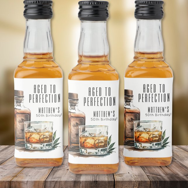 Étiquettes Pour Bouteilles De Liqueur Vieilli à la Perfection Whiskey Hommes fête d'anni (Aged To Perfection Whiskey Men's Birthday Party Liquor Bottle Label)