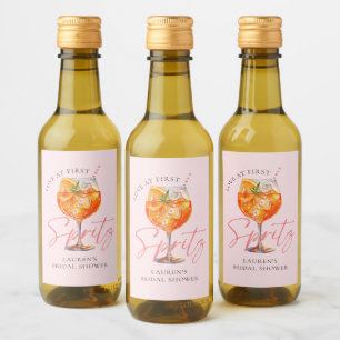 Étiquettes Pour Bouteilles De Vin Amour élégant moderne à la Fête des mariées First