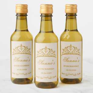 Étiquettes Pour Bouteilles De Vin Diadème de parties scintillantes d'or dans une