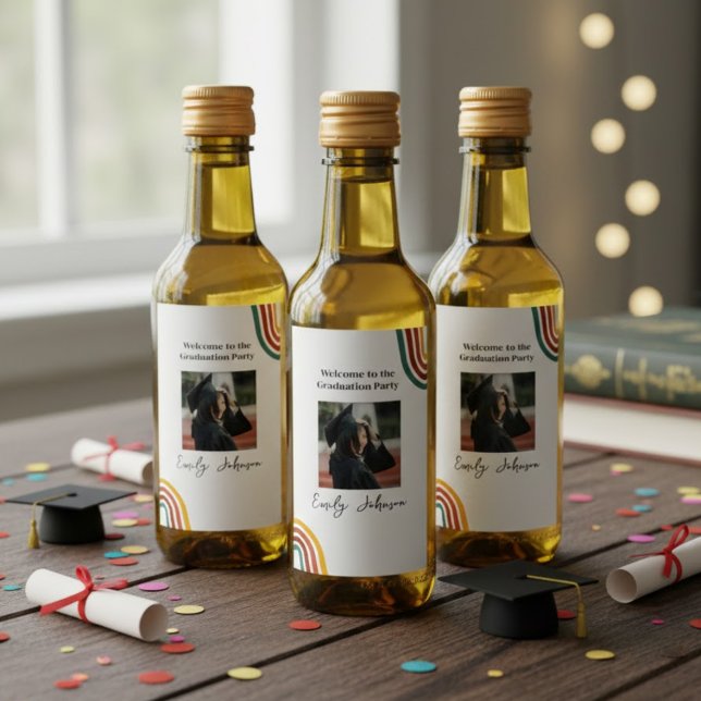 Étiquettes Pour Bouteilles De Vin Modern Retro Rainbow Graduation Wine Bottle Label (Créateur téléchargé)
