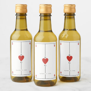 Étiquettes Pour Bouteilles De Vin Monogramme Coeurs de jeu Mariage de carte