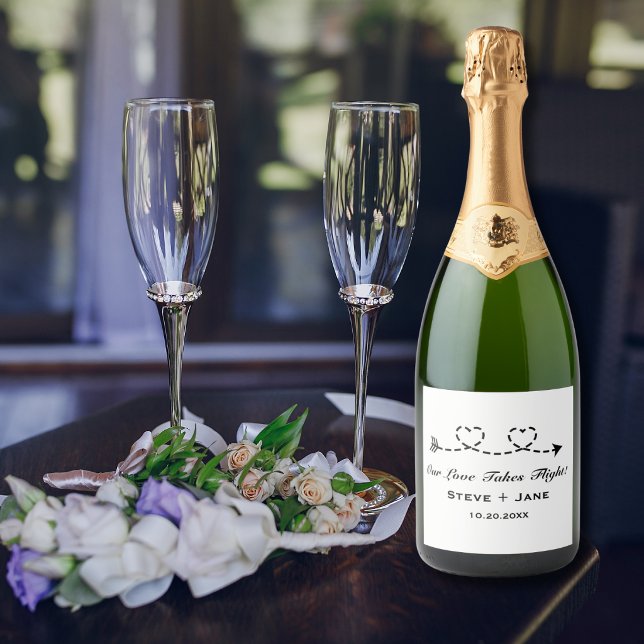 Étiquettes Pour Bouteilles De Vin Mousseux 2 Hearts Arrow Modern Romantic Travel Love Wedding (Créateur téléchargé)