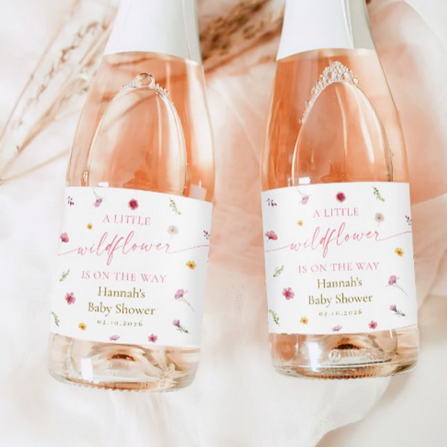 Étiquettes Pour Bouteilles De Vin Mousseux A Little Wildflower Baby Shower Champagne (Créateur téléchargé)
