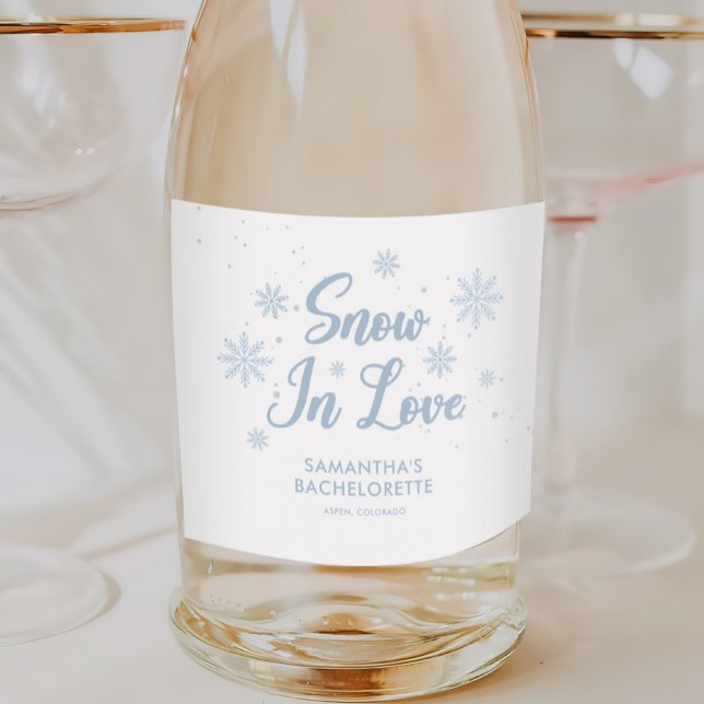 Étiquettes Pour Bouteilles De Vin Mousseux Blue neige en amour Ski d'hiver Bachelorette (Créateur téléchargé)