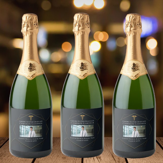 Étiquettes Pour Bouteilles De Vin Mousseux Chic Black Gold Médicale School Graduation Party (Créateur téléchargé)