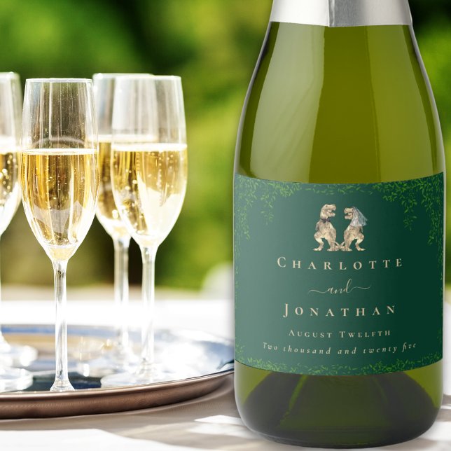 Étiquettes Pour Bouteilles De Vin Mousseux Dinosaur Thème Mariage Vert foncé (Dinosaur themed wedding T-Rex bride and groom eucalyptus dark green custom sparkling wine labels)