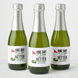 Étiquettes Pour Bouteilles De Vin Mousseux Drapeau rouge de golf Typographie de style de vie