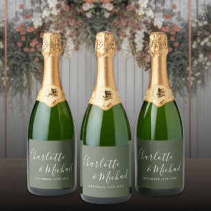 Étiquettes Pour Bouteilles De Vin Mousseux Élégante signature de mariage vert olive script