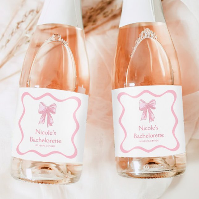 Étiquettes Pour Bouteilles De Vin Mousseux Elle noue le Champagne Bachelorette (Créateur téléchargé)
