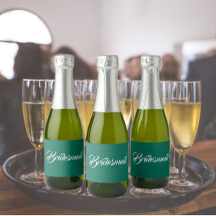 Étiquettes Pour Bouteilles De Vin Mousseux Émeraude Vert Stylisé Script Mariage Bridesmaid