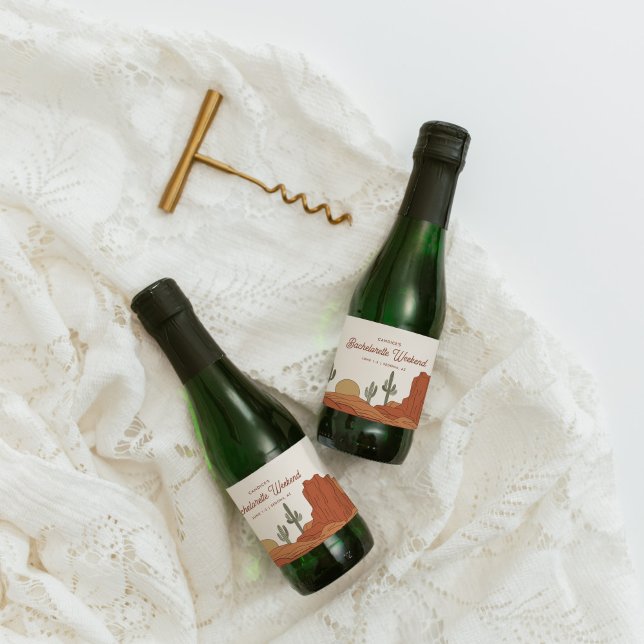 Étiquettes Pour Bouteilles De Vin Mousseux Enterrement de vie de jeune fille sur le thème du  (Créateur téléchargé)