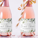 Étiquettes Pour Bouteilles De Vin Mousseux La Fête des mariées privilégie une végétation élég<br><div class="desc">MINI Champagne étiquettes - design avec élégante aquarelle vert eucalyptus,  branches d'oliviers et autres éléments feuillus. "Fête des mariées" est imprimé dans une police design moderne entourée de quelques petits feuilles en chute. Utilisez pour les faveurs comme douches nuptiales pour les invités ou les gagnants du jeu comme prix.</div>