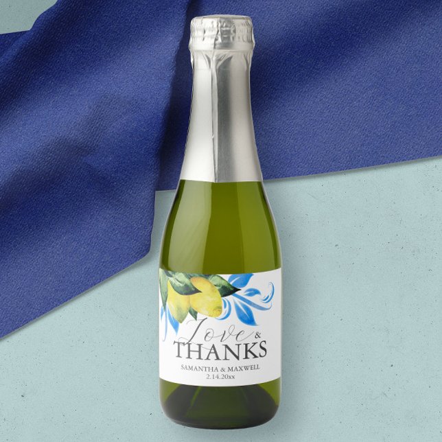 Étiquettes Pour Bouteilles De Vin Mousseux Mariage citron table Décor Brunch et Bubbly (wedding favors mini champagne label botanical watercolor lemons by Victoria Grigaliunas Alfresco)