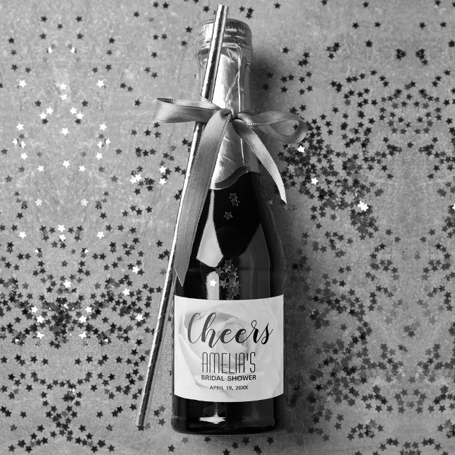 Étiquettes Pour Bouteilles De Vin Mousseux Mini Fête des mariées rose noire et blanche (Black and white rose mini champagne bottle label for favors or serve to guests)